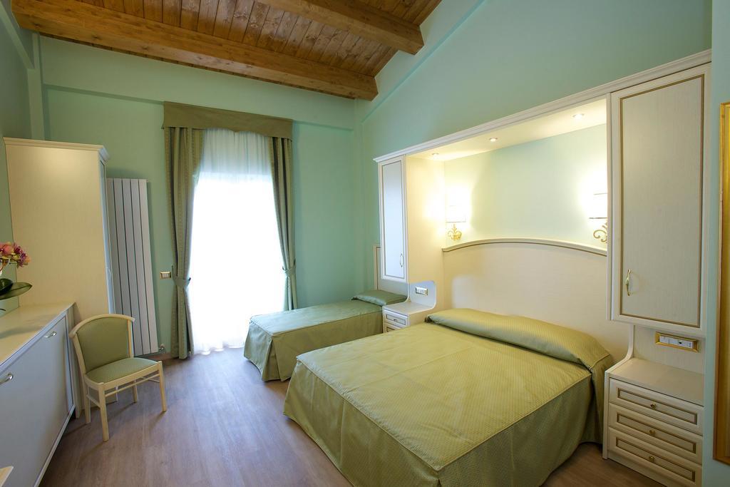 Hotel Da Angelo Assisi Kültér fotó
