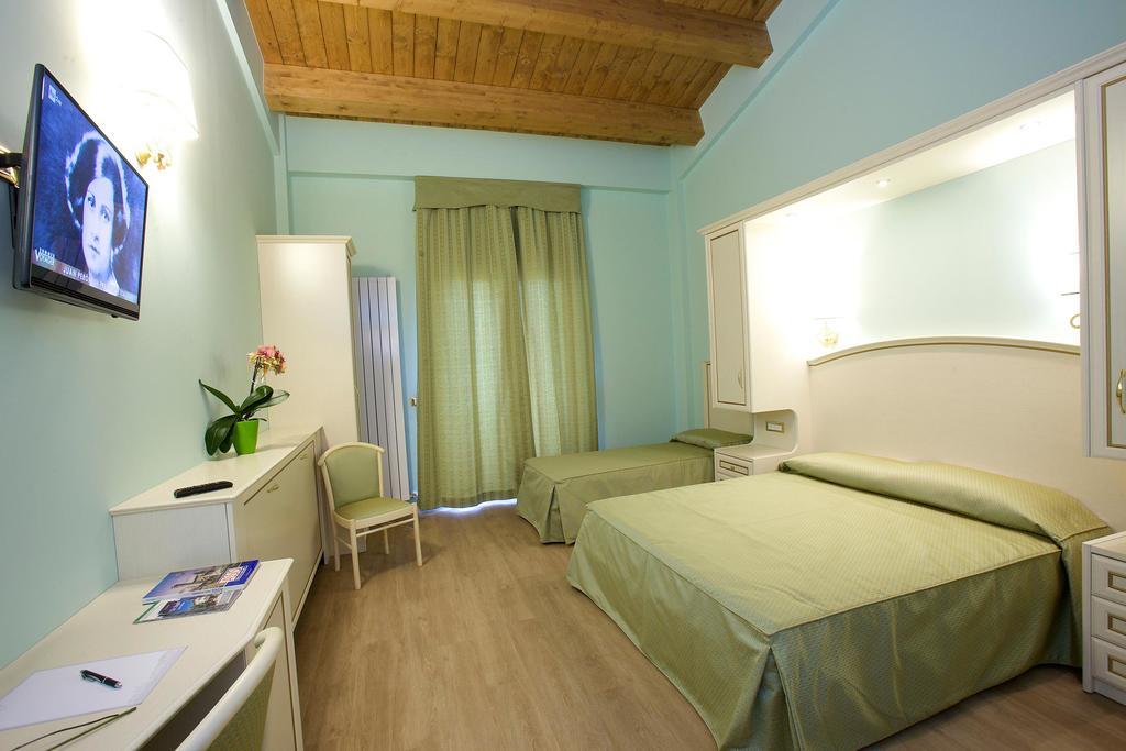 Hotel Da Angelo Assisi Kültér fotó